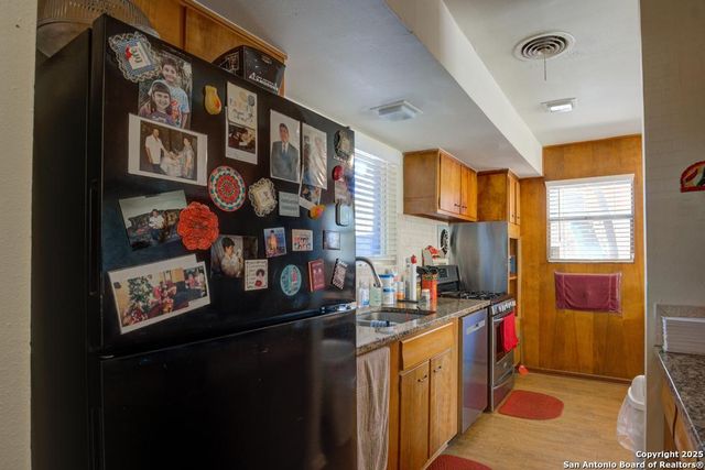 358 Waxwood, San Antonio, TX 78216