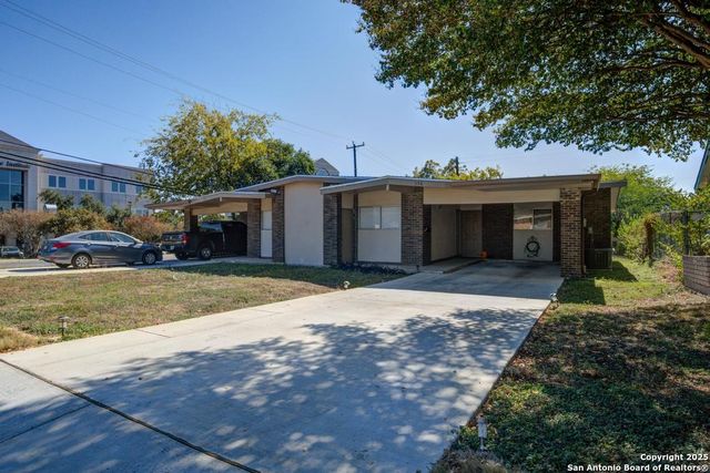 358 Waxwood, San Antonio, TX 78216