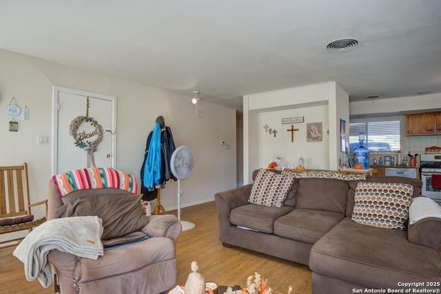 358 Waxwood, San Antonio, TX 78216