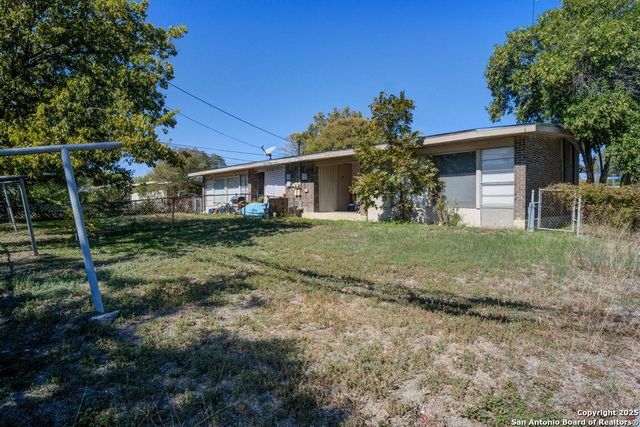 358 Waxwood, San Antonio, TX 78216