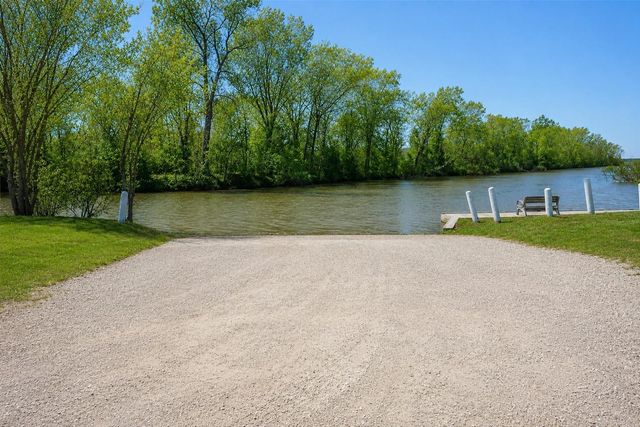 11443 Underwood Street, Willis, TX 77318