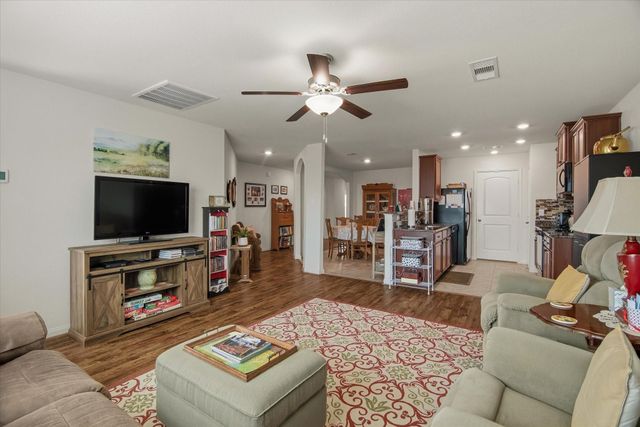 1306 Paradise Found Drive, Rosharon, TX 77583