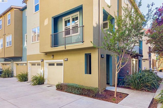 1505 Coyote Creek Way, Milpitas, CA 95035