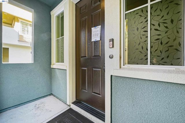 1505 Coyote Creek Way, Milpitas, CA 95035