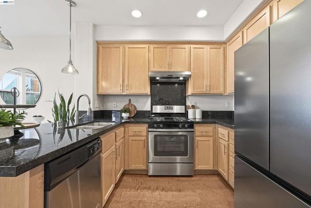 1505 Coyote Creek Way, Milpitas, CA 95035