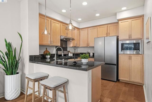 1505 Coyote Creek Way, Milpitas, CA 95035