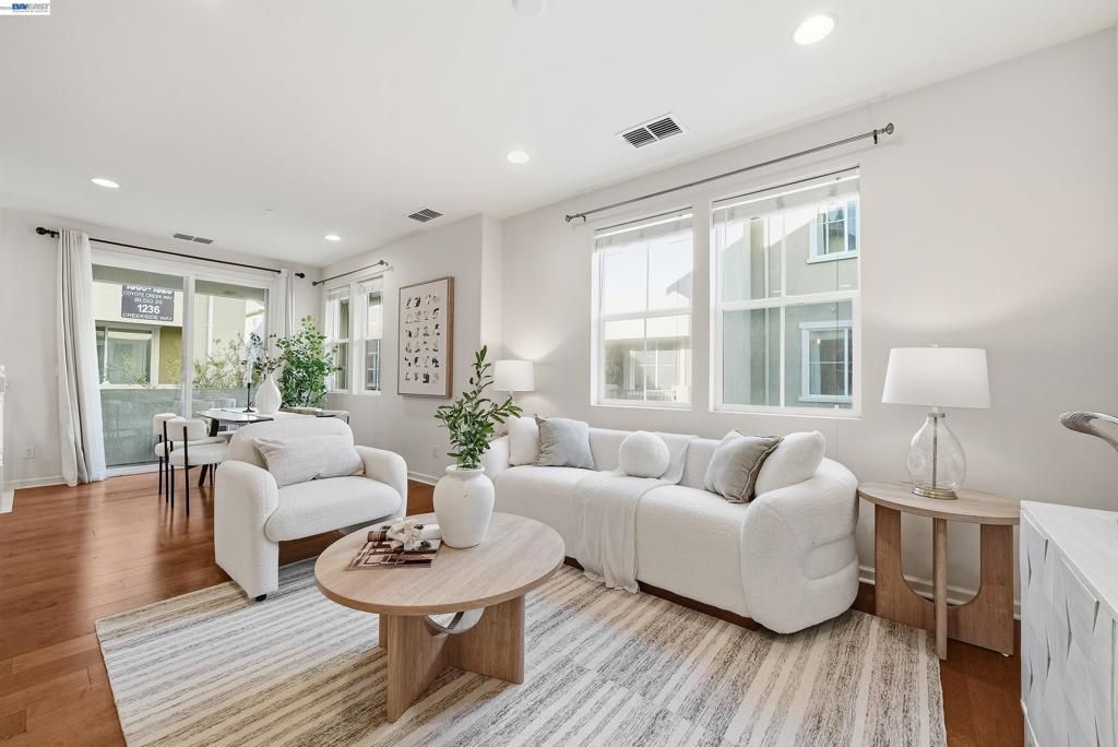 1505 Coyote Creek Way, Milpitas, CA 95035