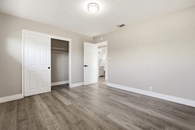 1718 Robert St, Lodi, CA 95242