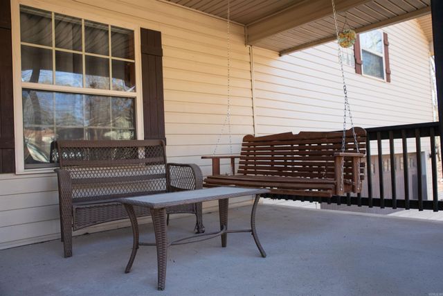 101 Henderson Road, Mountain View, AR 72560