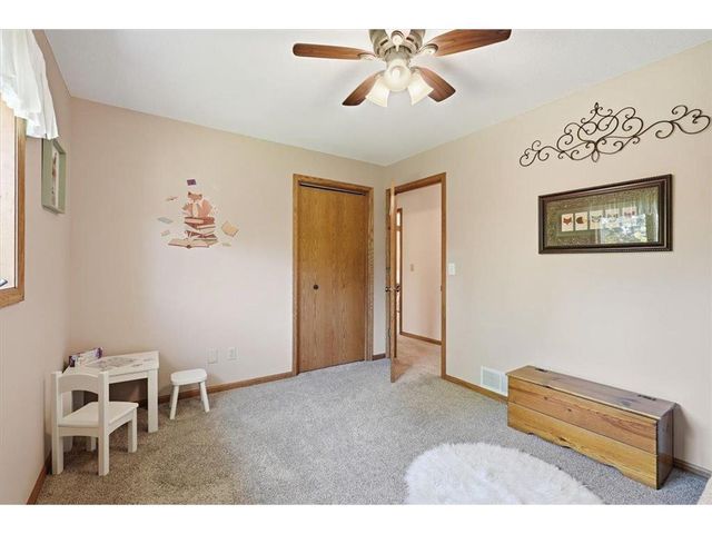 1087 Tanney Lane, Hudson, WI 54016