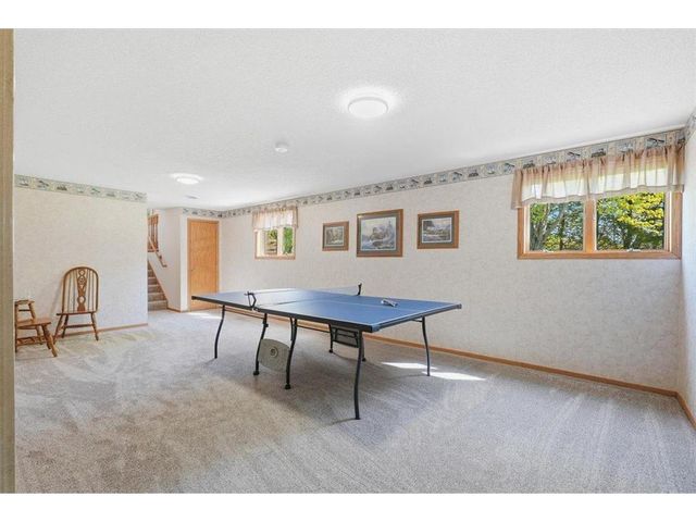 1087 Tanney Lane, Hudson, WI 54016