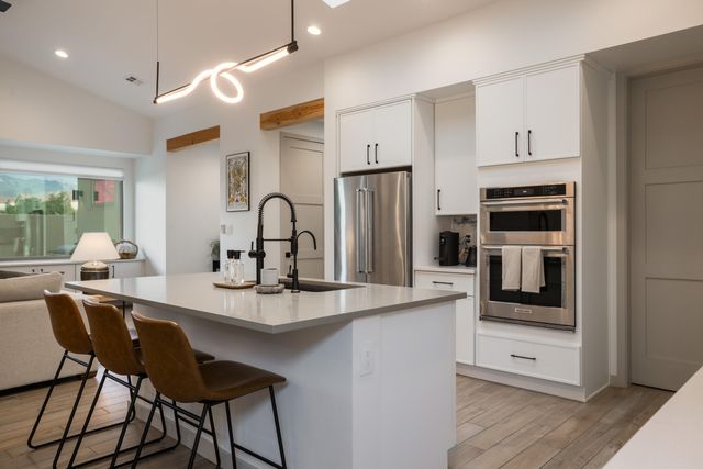 8705 Signal Avenue NE, Albuquerque, NM 87122