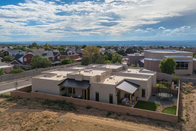 8705 Signal Avenue NE, Albuquerque, NM 87122