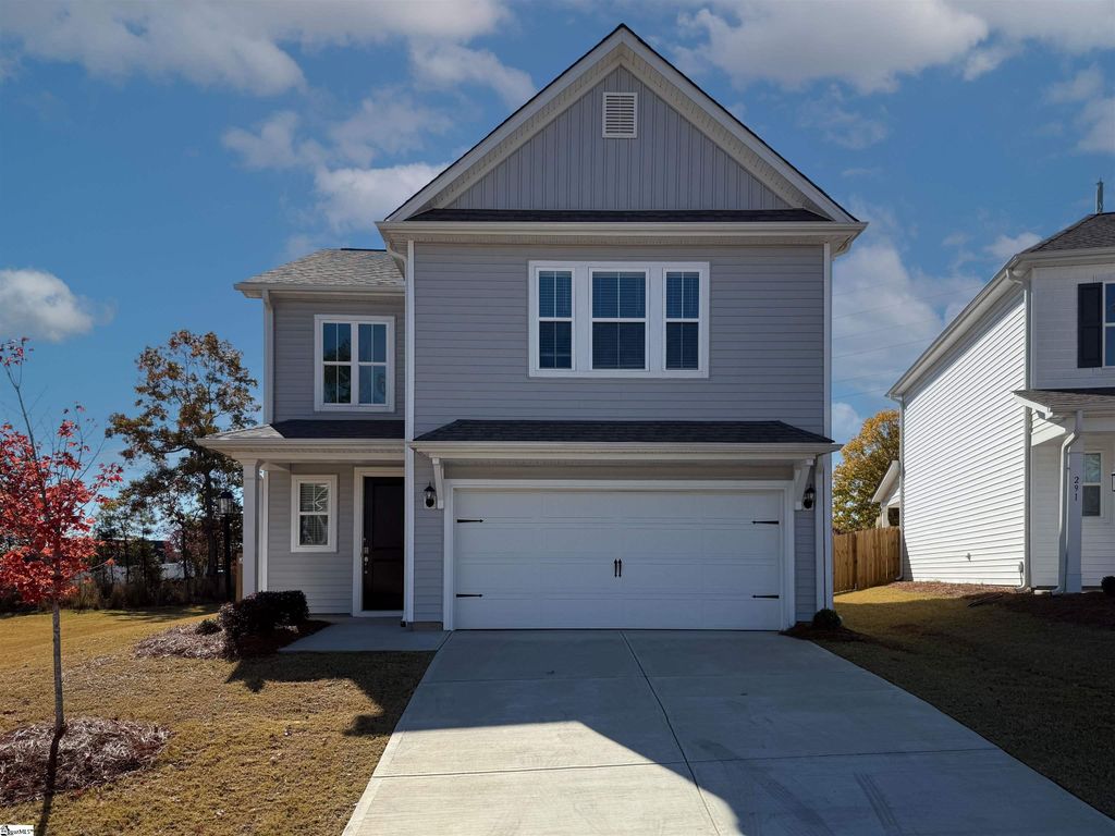 7 Thorne Street, Fountain Inn, SC 29644