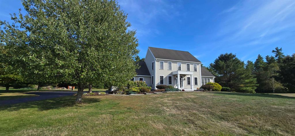31 Ilona Lane, Loudon, NH 03307