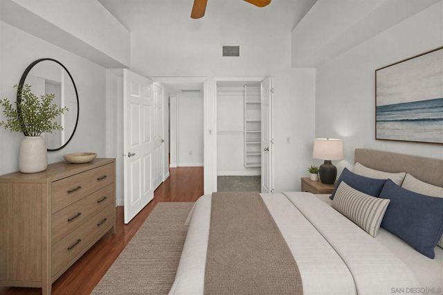 2400 5Th 438, San Diego, CA 92101