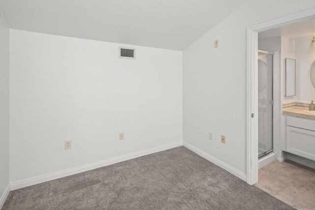 2400 5Th 438, San Diego, CA 92101
