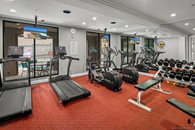 2400 5Th 438, San Diego, CA 92101