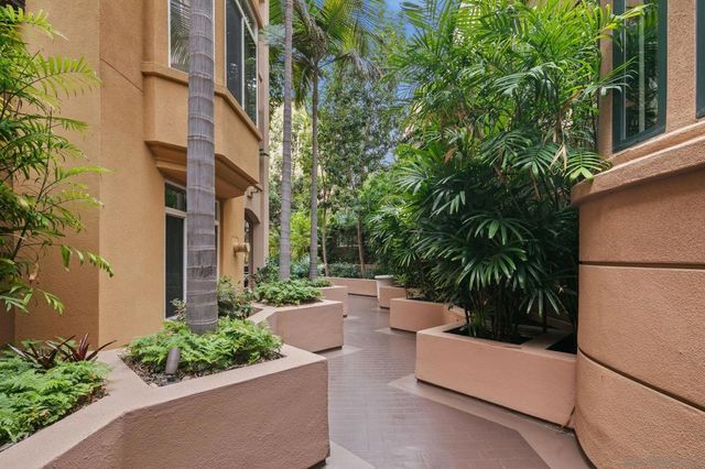 2400 5Th 438, San Diego, CA 92101