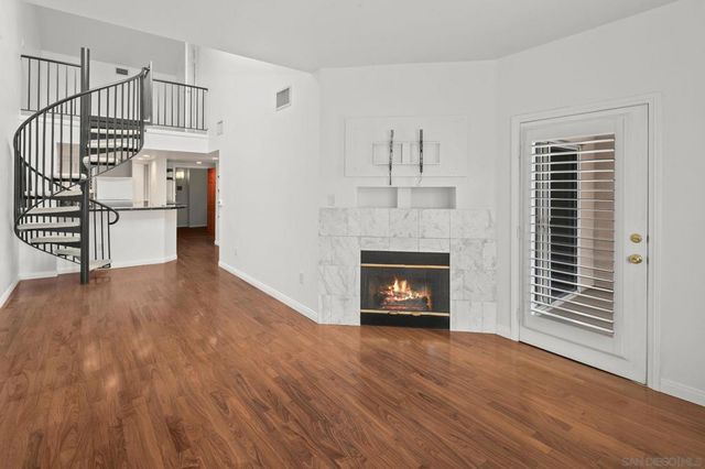 2400 5Th 438, San Diego, CA 92101