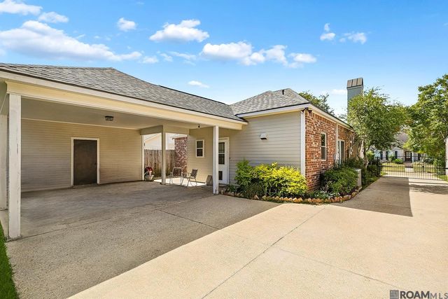 1554 Obrien Dr, Saint George, LA 70810