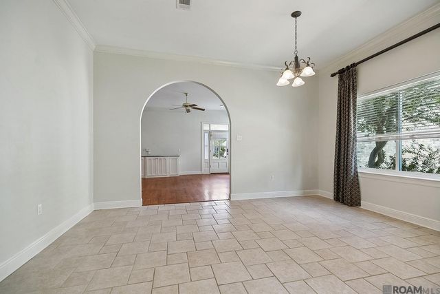 1554 Obrien Dr, Saint George, LA 70810