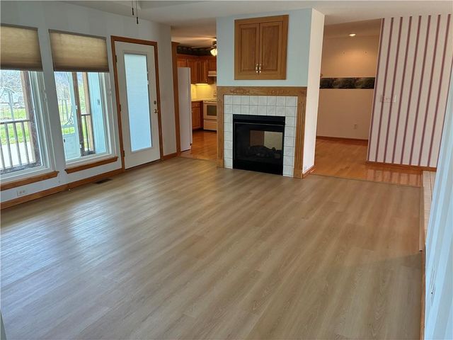 7211 S Arnett Road, Grain Valley, MO 64029