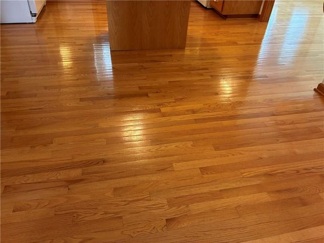 7211 S Arnett Road, Grain Valley, MO 64029