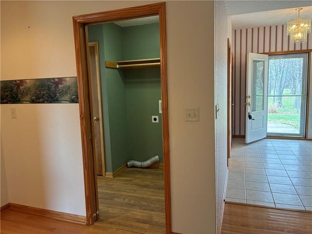 7211 S Arnett Road, Grain Valley, MO 64029
