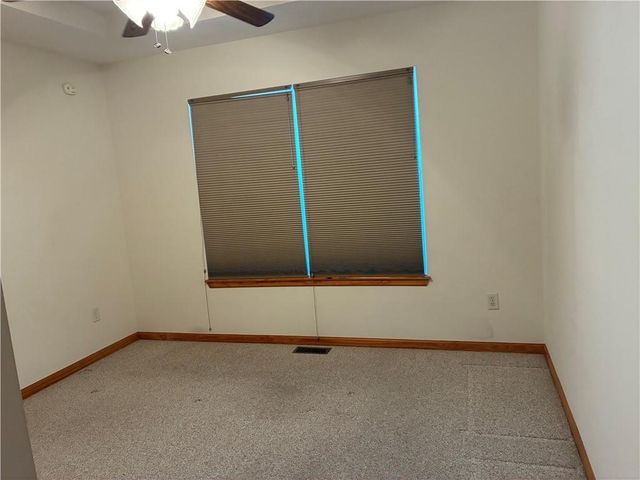 7211 S Arnett Road, Grain Valley, MO 64029