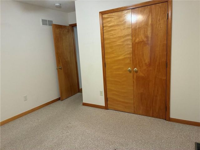 7211 S Arnett Road, Grain Valley, MO 64029