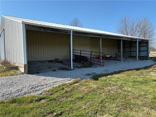 7211 S Arnett Road, Grain Valley, MO 64029