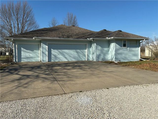 7211 S Arnett Road, Grain Valley, MO 64029