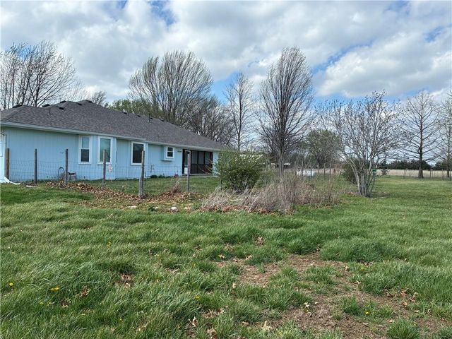 7211 S Arnett Road, Grain Valley, MO 64029