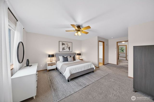 80 NE Melrose Drive, Oak Harbor, WA 98277