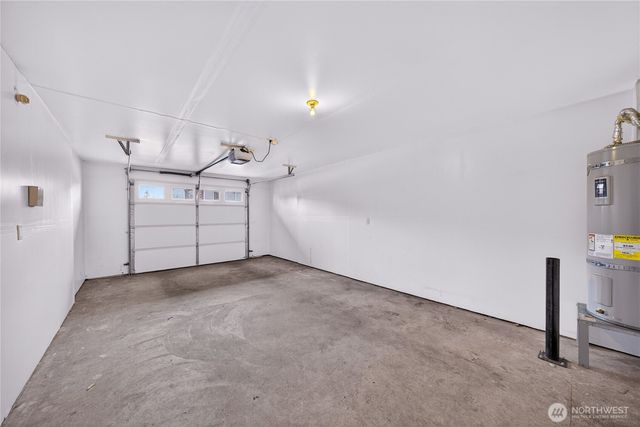 80 NE Melrose Drive, Oak Harbor, WA 98277