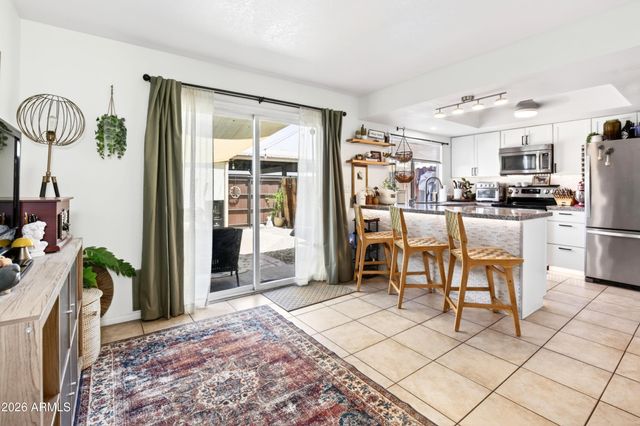 907 E SHOBE Drive, Tempe, AZ 85283