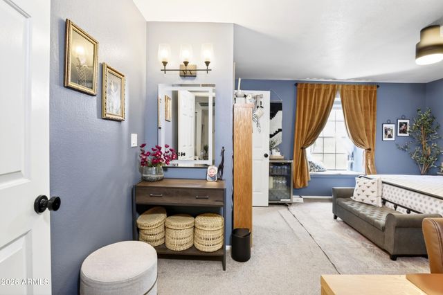907 E SHOBE Drive, Tempe, AZ 85283