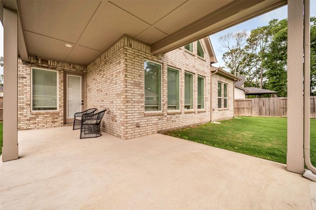 8211 Boundary Waters Drive, Porter, TX 77365