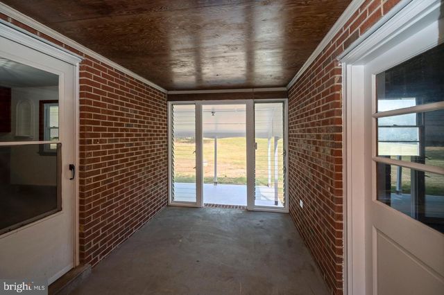 1008 GARRISONVILLE RD, Stafford, VA 22556
