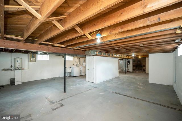 1008 GARRISONVILLE RD, Stafford, VA 22556