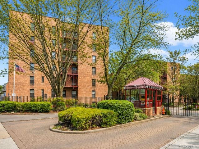 150-30 71st Avenue 2G, Flushing, NY 11367