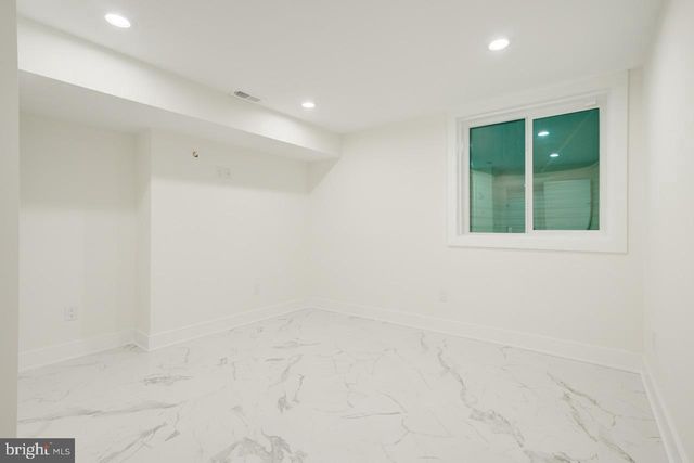 2620 E HAROLD ST, Philadelphia, PA 19125