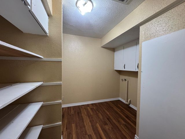 1609 Forrest Drive, Wharton, TX 77488