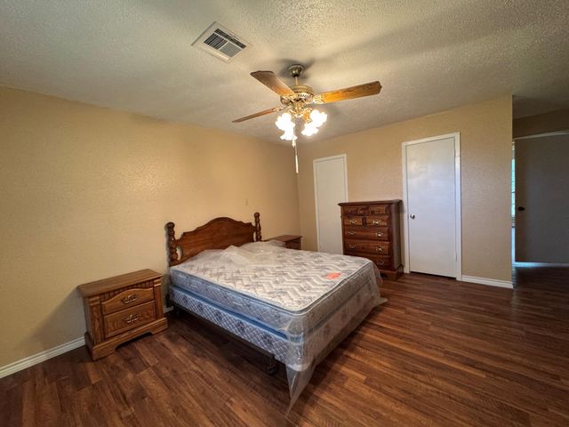 1609 Forrest Drive, Wharton, TX 77488