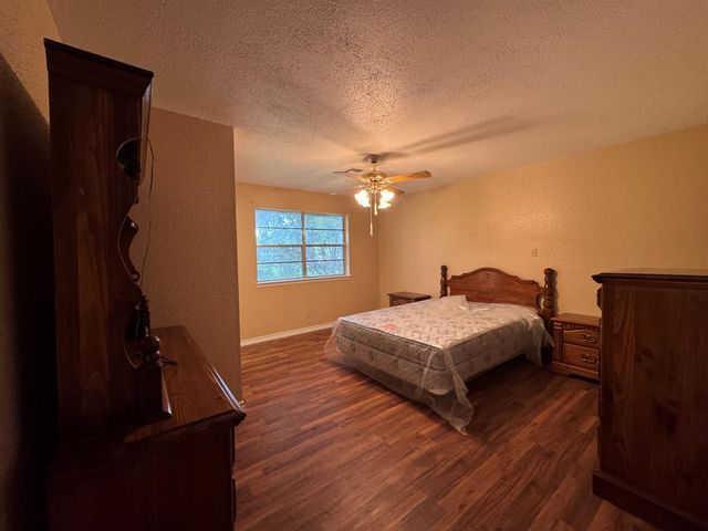 1609 Forrest Drive, Wharton, TX 77488