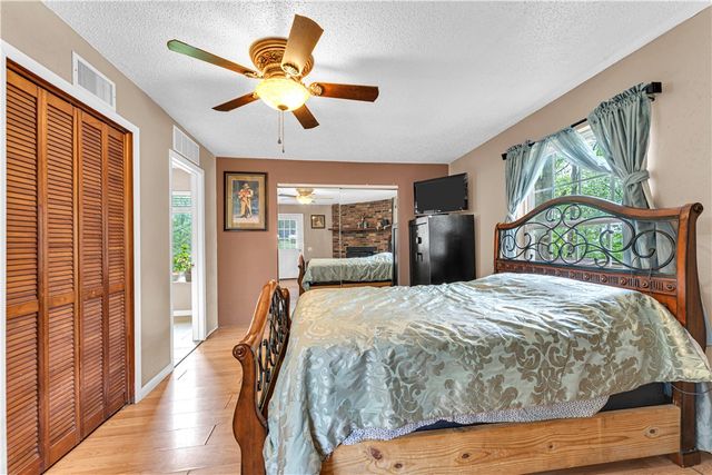 594 Madison 8650, Huntsville, AR 72740