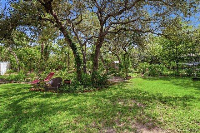 5265 W Greensilky Lane, Lecanto, FL 34461