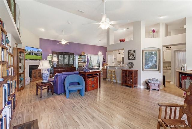 5265 W Greensilky Lane, Lecanto, FL 34461