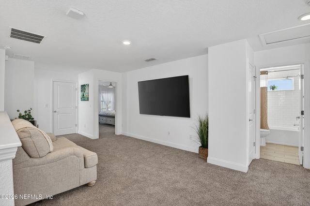 270 CLIFTON BAY Loop, St. Johns, FL 32259